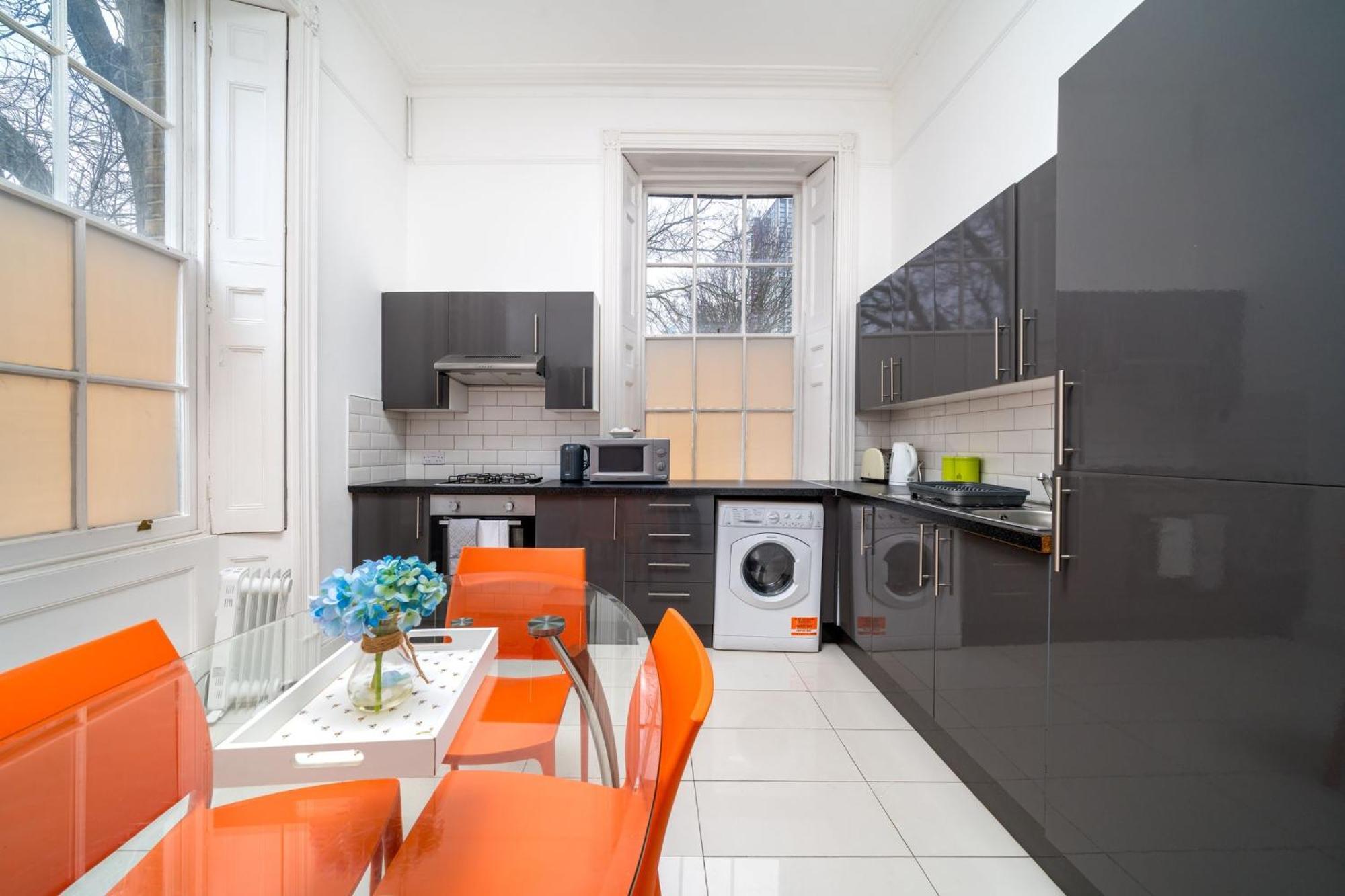 Elegant 2bed By 02 Arena, Airport With Fast Wi-fi And Parking Appartement Londres